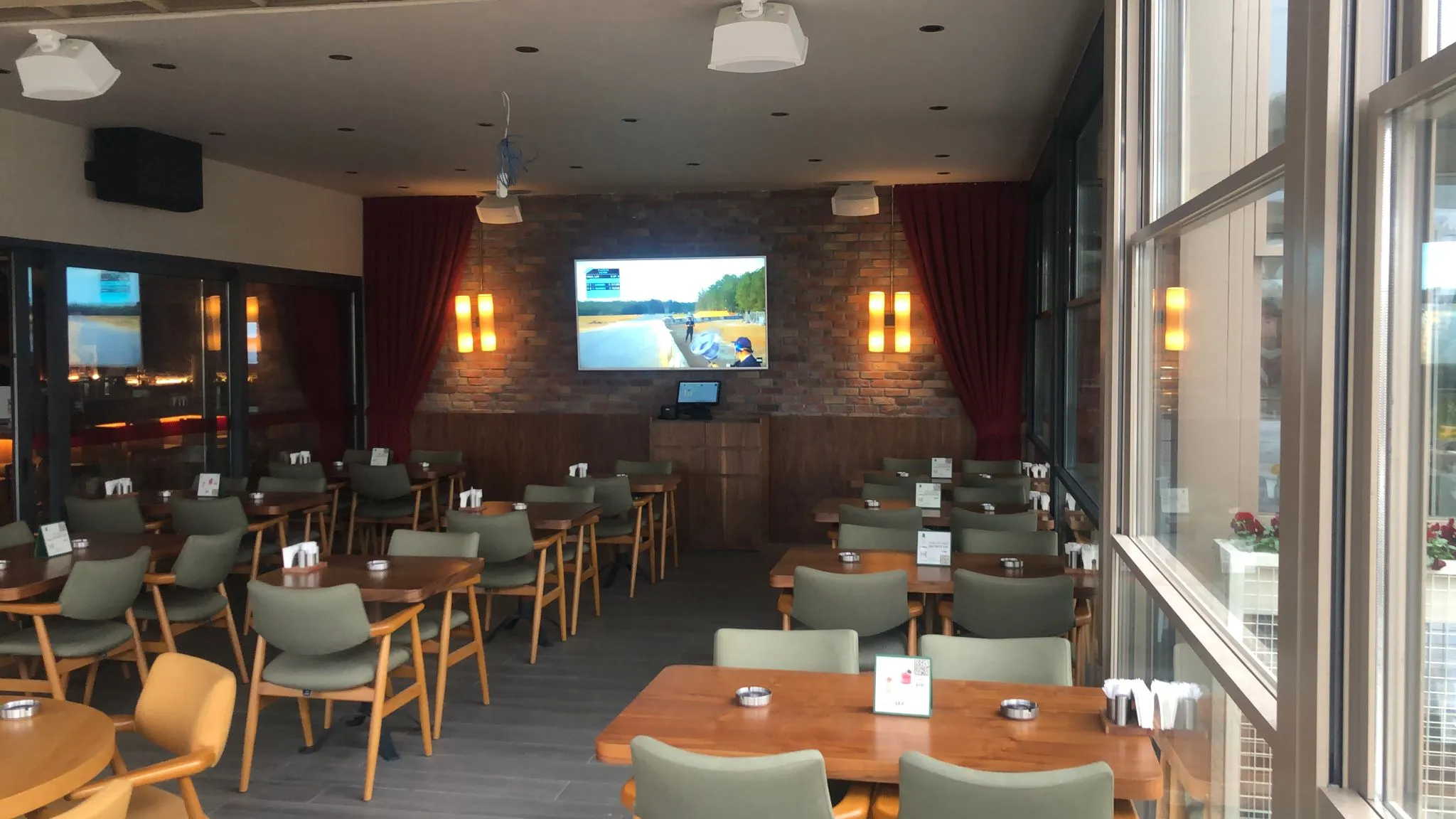 Newcastle Mesa 2